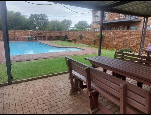 2 BEDROOM PROPERTY TO RENT IN HENNOPSPARK